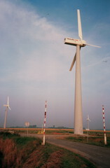 OB-00666 Windmolenpark voltooid zomer 1988