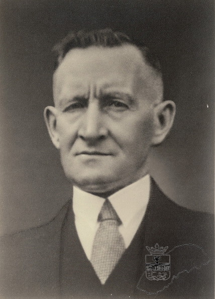 OB-00728.jpg