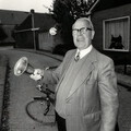 OB-00729 Klaas de Vries als dorpsomroeper
