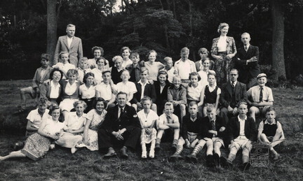 OB-00731 Jeugdclubs Oosterbierum